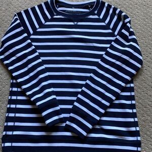 Eddie Bauer Top. Size Medium. Navy and white. Excellent condition.